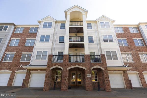 Homes at Central Parke at Lowes Island