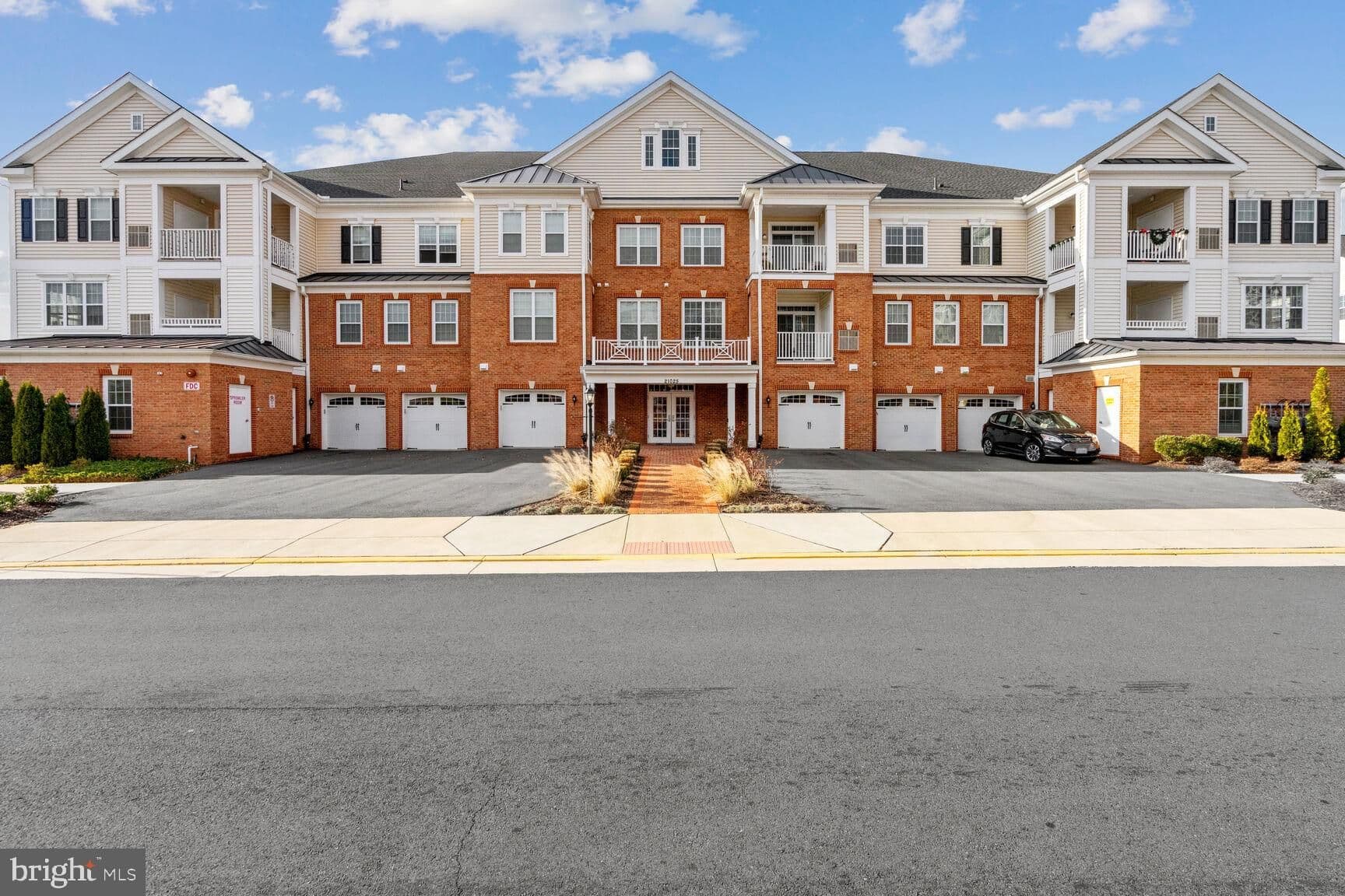 Condominium homes at Four Seasons at Ashburn
