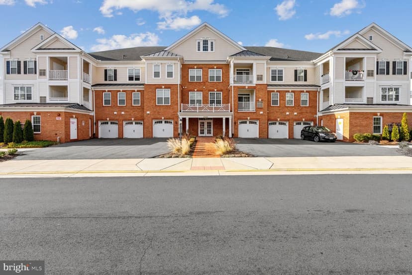 Homes at Four Seasons at Ashburn