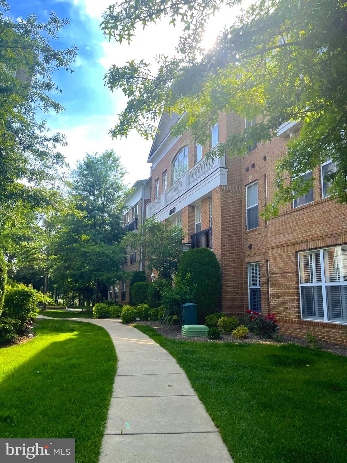 Liberty Grove neighborhood setting