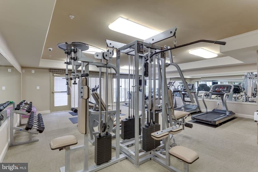 Amenities at Saintsbury Plaza