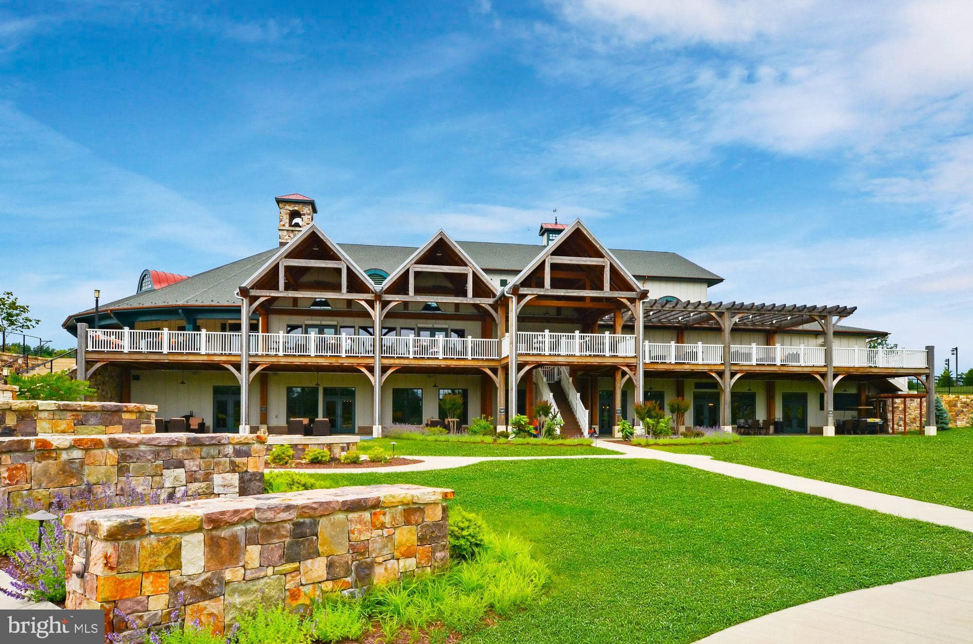 Single-family home at Trilogy at Lake Frederick